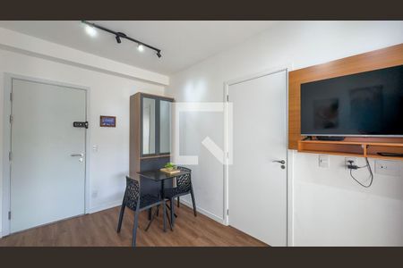 Sala de apartamento para alugar com 1 quarto, 40m² em Brooklin, São Paulo