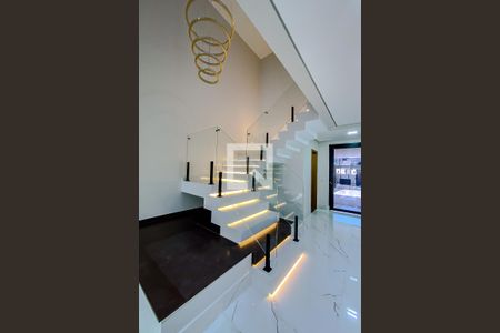 Sala de casa à venda com 3 quartos, 200m² em Vila Prudente, São Paulo