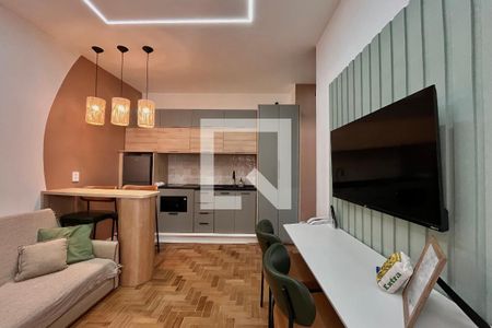 Sala  de apartamento à venda com 1 quarto, 32m² em Copacabana, Rio de Janeiro
