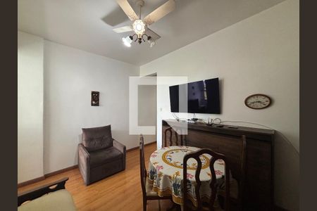 Sala de apartamento para alugar com 2 quartos, 60m² em Botafogo, Rio de Janeiro