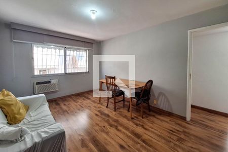Sala de apartamento à venda com 2 quartos, 72m² em Icaraí, Niterói