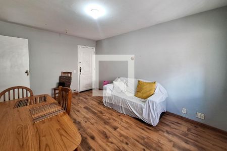 Sala de apartamento à venda com 2 quartos, 72m² em Icaraí, Niterói