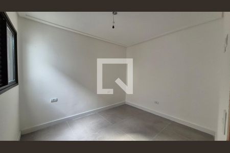 Casa à venda com 3 quartos, 105m² em Utinga, Santo André