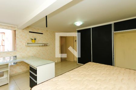 quarto 1 de casa para alugar com 3 quartos, 209m² em Jardim America, Taboão da Serra