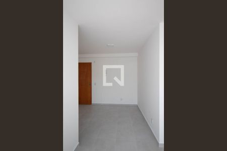 Sala de apartamento para alugar com 2 quartos, 50m² em Vila Iris, Guarulhos