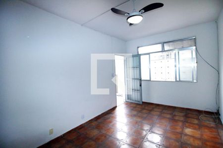 Sala de casa à venda com 2 quartos, 55m² em Penha Circular, Rio de Janeiro