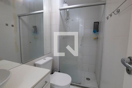 Banheiro de apartamento para alugar com 1 quarto, 33m² em Cambuci, São Paulo