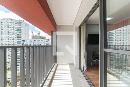 Varanda de kitnet/studio à venda com 1 quarto, 23m² em Santo Amaro, São Paulo