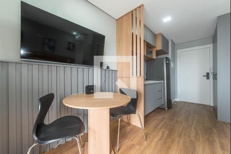 Quarto de kitnet/studio à venda com 1 quarto, 23m² em Santo Amaro, São Paulo