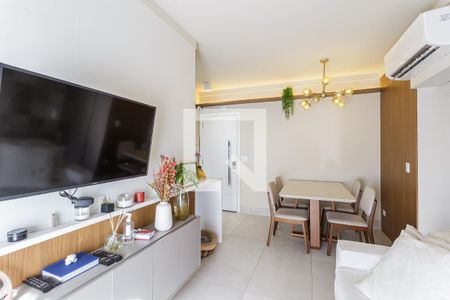 Sala de apartamento para alugar com 2 quartos, 60m² em Itaim Bibi, São Paulo