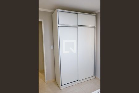 Quarto 1 de apartamento para alugar com 2 quartos, 52m² em Bandeiras, Osasco