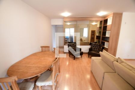 Sala de apartamento para alugar com 2 quartos, 70m² em Mansões Santo Antônio, Campinas
