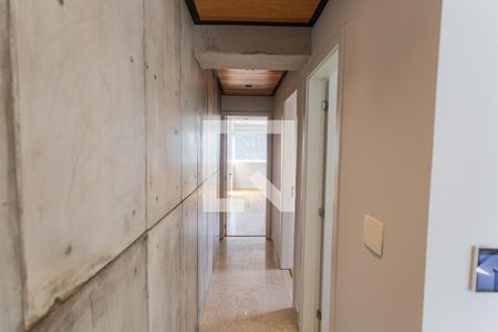 Corredor de apartamento para alugar com 2 quartos, 135m² em Funcionários, Belo Horizonte