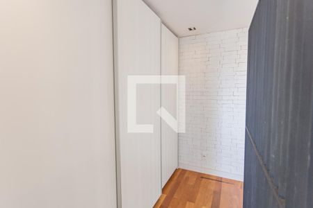 Closet da Suíte de apartamento para alugar com 2 quartos, 135m² em Funcionários, Belo Horizonte
