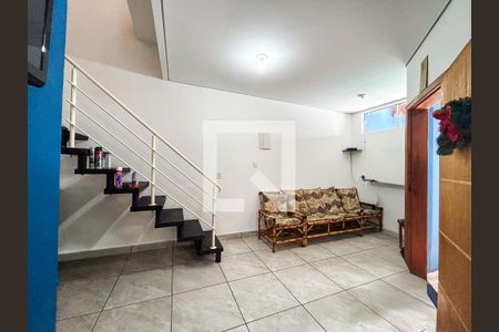 Sala de casa para alugar com 2 quartos, 150m² em Jardim Santa Cecilia, Sorocaba