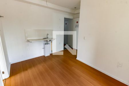 Sala / Cozinha de apartamento para alugar com 2 quartos, 34m² em Jardim Monte Kemel, São Paulo