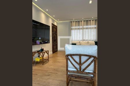 Casa à venda com 3 quartos, 239m² em Jardim Franca, São Paulo