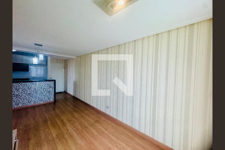 Sala de apartamento para alugar com 2 quartos, 60m² em Vila Silveira, Guarulhos