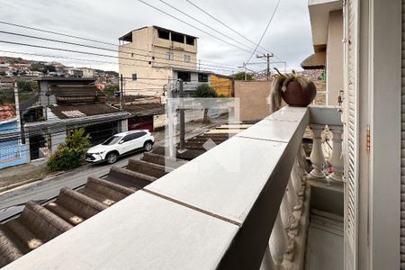 Sacada do Quarto 1 de casa à venda com 3 quartos, 183m² em Nova Petrópolis, São Bernardo do Campo