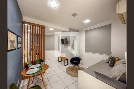 Kitnet/Studio à venda com 1 quarto, 27m² em Centro, Rio de Janeiro