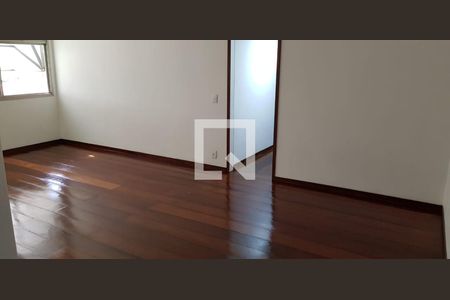 Sala de apartamento à venda com 4 quartos, 120m² em Grajaú, Rio de Janeiro