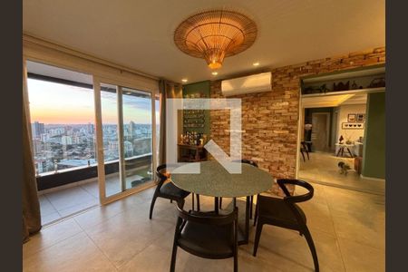 Apartamento à venda com 3 quartos, 140m² em Morro do Espelho, São Leopoldo