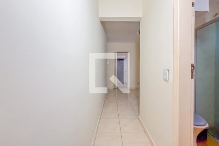 Corredor de apartamento para alugar com 1 quarto, 67m² em Liberdade, São Paulo