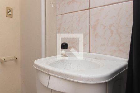 Banheiro de casa para alugar com 1 quarto, 50m² em São José, Porto Alegre