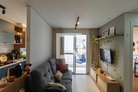 Salas de apartamento à venda com 2 quartos, 43m² em Jardim Ipaussurama, Campinas