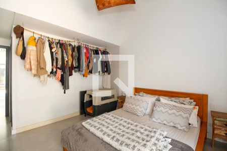 Suíte 1 de casa para alugar com 3 quartos, 180m² em Jardim Vera Cruz, São Paulo