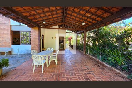 Casa à venda com 5 quartos, 1400m² em Várzea, Lagoa Santa