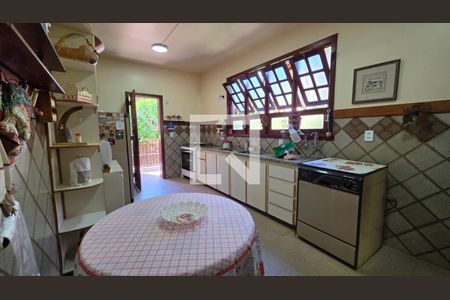 Casa à venda com 5 quartos, 1400m² em Várzea, Lagoa Santa