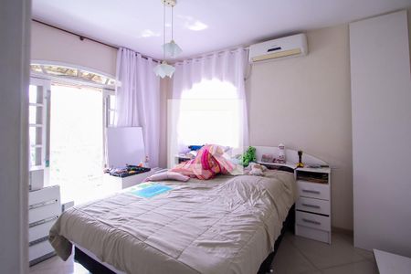 Suíte 1 de casa para alugar com 3 quartos, 350m² em Jardim Catarina, São Gonçalo