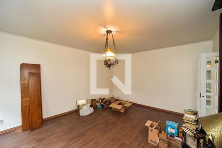 Sala de casa à venda com 4 quartos, 246m² em Jardim Sabará, Porto Alegre