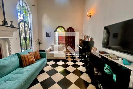 Casa à venda com 4 quartos, 266m² em Urca, Rio de Janeiro