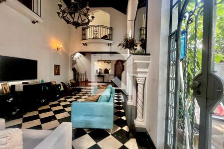 Casa à venda com 4 quartos, 266m² em Urca, Rio de Janeiro