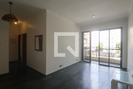 Sala de apartamento para alugar com 3 quartos, 84m² em Jardim Las Palmas, Guarujá