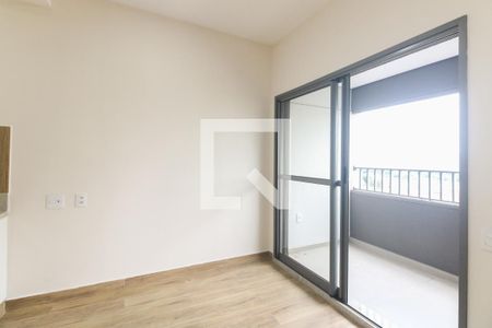 Studio - Sala e Quarto  de kitnet/studio para alugar com 1 quarto, 27m² em Chácara Seis de Outubro, São Paulo