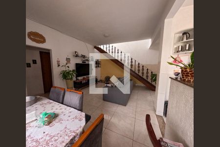 Sala de casa para alugar com 2 quartos, 129m² em Vaz Lobo, Rio de Janeiro