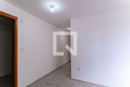 Apartamento para alugar com 2 quartos, 42m² em Del Castilho, Rio de Janeiro