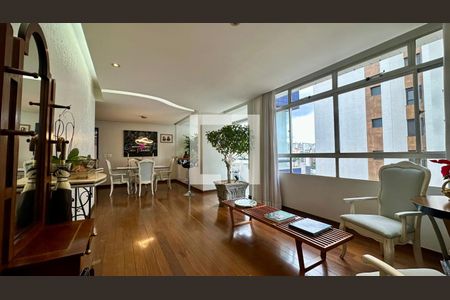 Sala  de apartamento à venda com 4 quartos, 145m² em Cruzeiro, Belo Horizonte