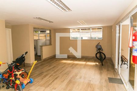 Sala de apartamento à venda com 4 quartos, 200m² em Jardim Guanabara, Rio de Janeiro
