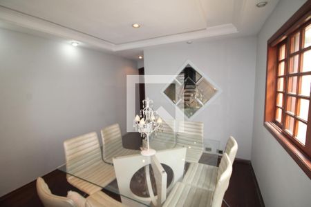 Sala de Jantar de casa para alugar com 2 quartos, 207m² em Parque Sao Domingos, São Paulo