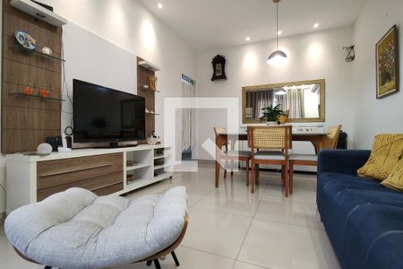 Sala de casa de condomínio à venda com 3 quartos, 200m² em Taquara, Rio de Janeiro