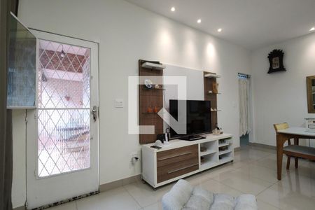 Sala de casa de condomínio à venda com 3 quartos, 200m² em Taquara, Rio de Janeiro