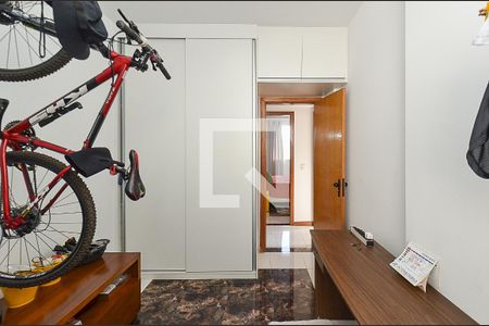 Quarto 1 de apartamento à venda com 3 quartos, 75m² em União, Belo Horizonte