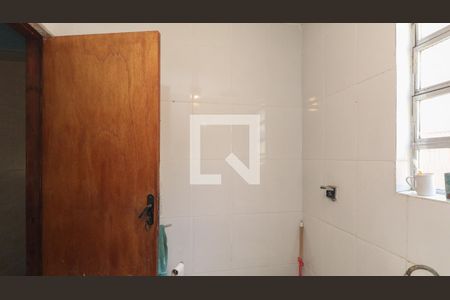 Banheiro de casa à venda com 2 quartos, 70m² em Vila Maria Baixa, São Paulo