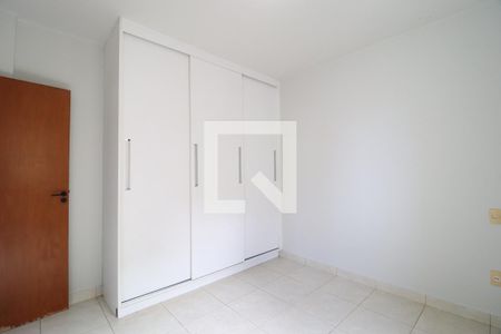 Quarto 1 de apartamento para alugar com 2 quartos, 70m² em Tabajaras, Uberlândia