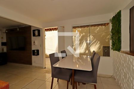 Sala de Jantar de casa para alugar com 2 quartos, 160m² em Vila Camilópolis, Santo André