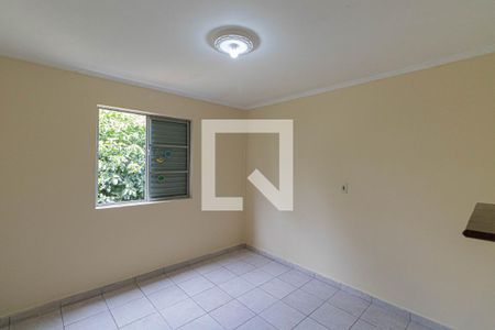 Quarto 2 de apartamento para alugar com 2 quartos, 48m² em Conjunto Habitacional Fazenda do Carmo, São Paulo